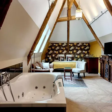 Manoir De Barbotin